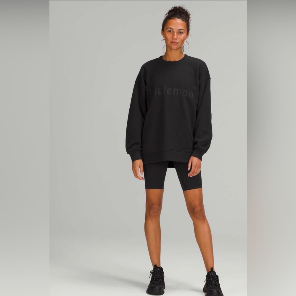 Like New Lululemon Perfectly Oversized Crew
Fleece